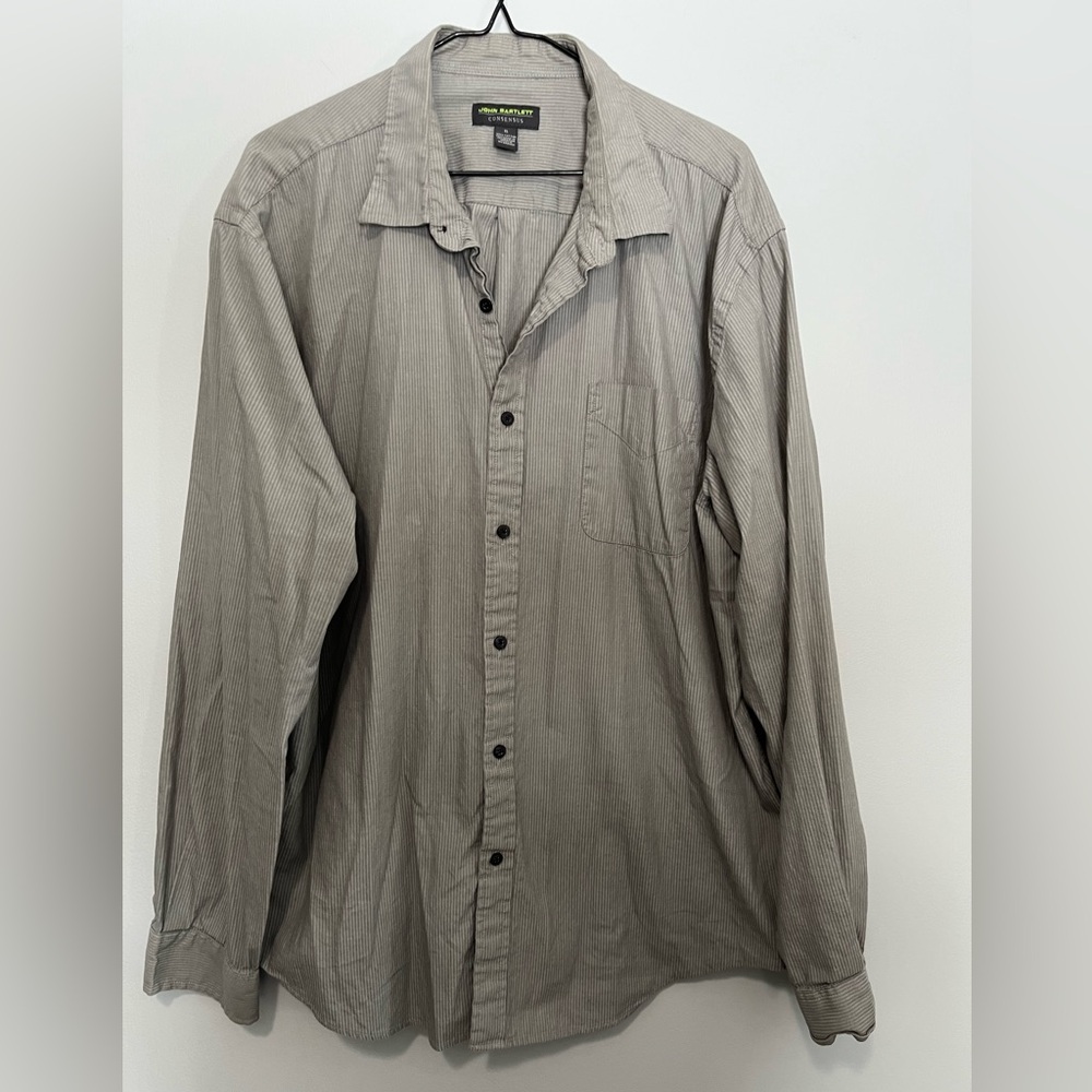 John Buttler Gray Pin Stripe XL Button-Up Shirt